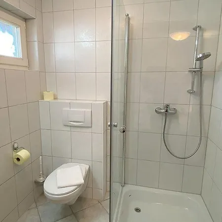 Haus-kleist-wohnung-2-links 아파트 *