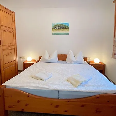 아파트 Haus-kleist-wohnung-2-links